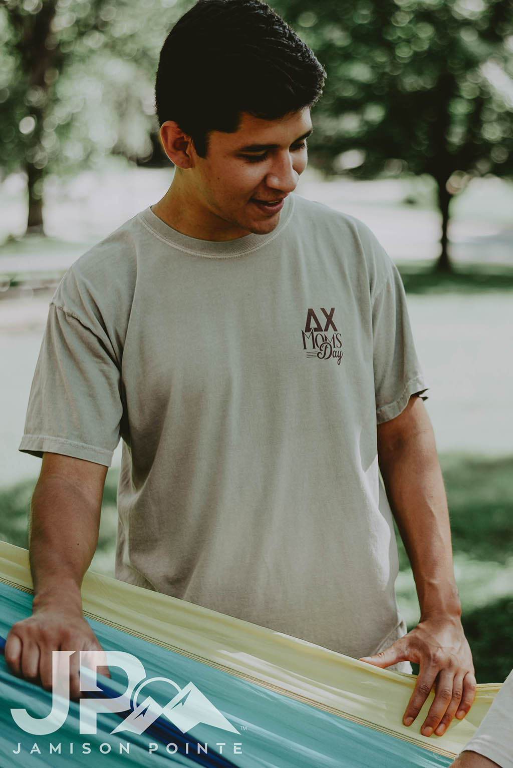 Delta Chi Mom&#39;s Day Crown Tee