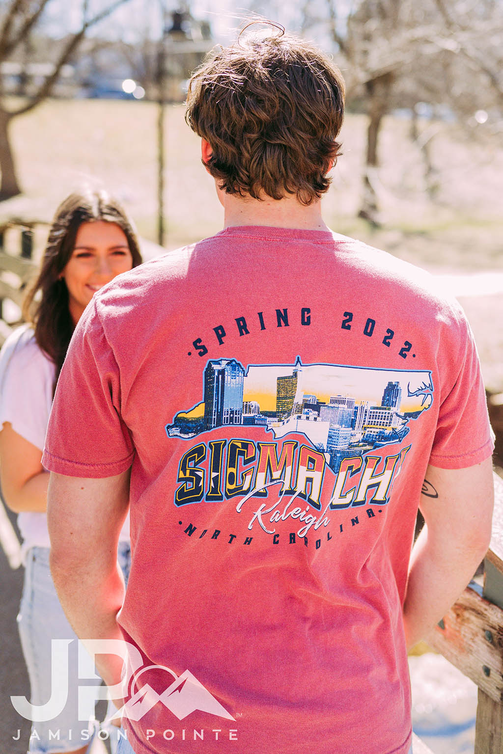 Gateway Arch Red Skyline short sleeve T-Shirt